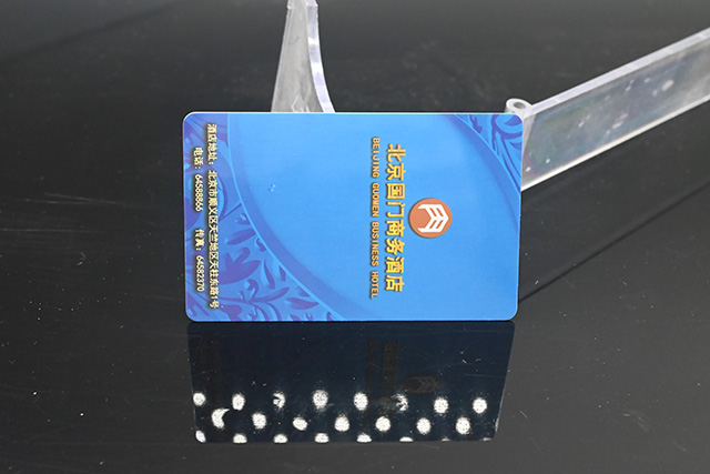 新型存儲技術(shù)--可視卡的功能和工藝特點