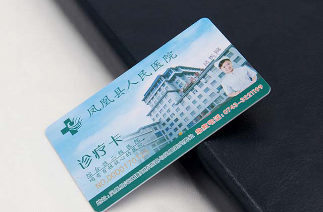 水晶滴膠卡制作影響質(zhì)量的四個原因！